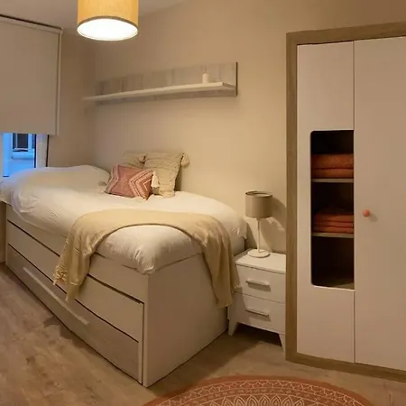 Apto A 5 Minutos De La Playa Del Arbeyal * Gijón