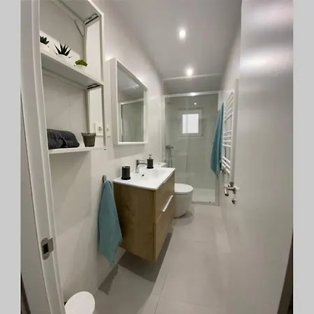 Apartament Apto A 5 Minutos De La Playa Del Arbeyal Gijón